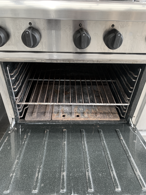 Waldorf RN8610G Gas 6 Burner with Oven (4)