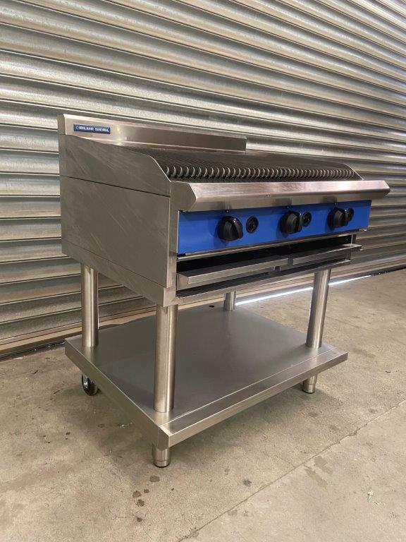 Blue Seal G596-LS 900mm Gas Chargrill L (4)