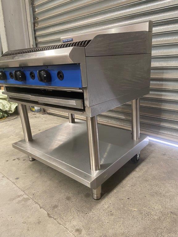 Blue Seal G596-LS 900mm Gas Chargrill L (6)