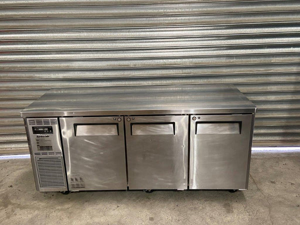 Turbo Air KUF18-3 Undercounter Freezer (2)