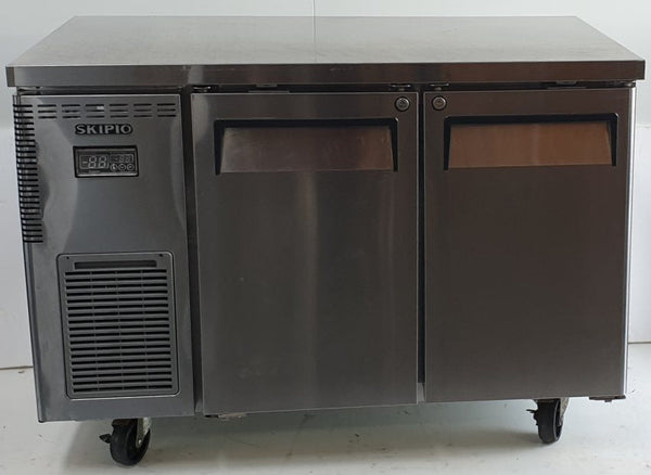SKIPIO SUF12-2 Two Door S/S Undercounter (2)
