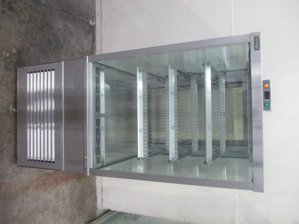 COSSIGA BTGRF6 Chilled Freestanding Disp (1)