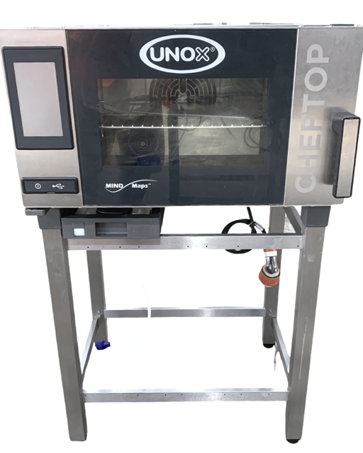 Unox XEVC-0311-E1R Electric Combi Oven (4)