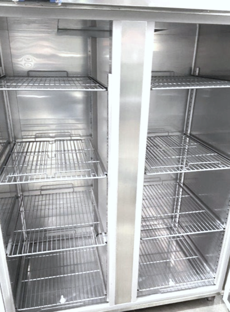 Electrolux  ESP142FR SS Chiller (4)
