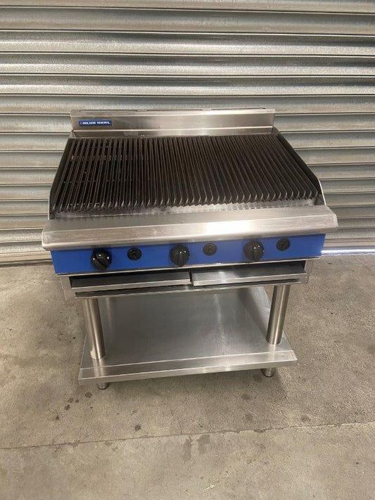 Blue Seal  G596-LS 900mm Gas Chargrill L (2)
